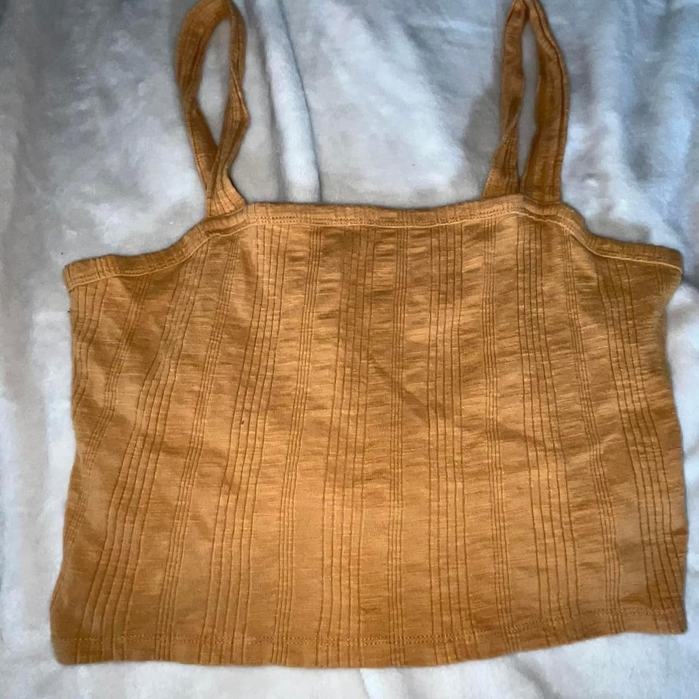 Cropped tank top